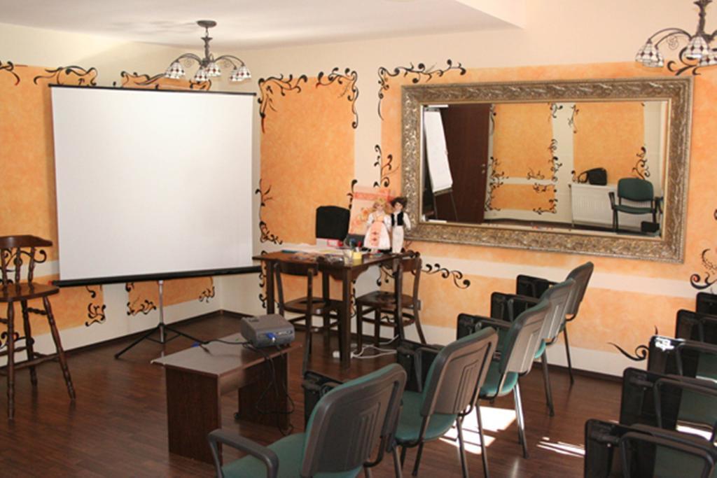 Hotel Art Montana Predeal Exterior photo